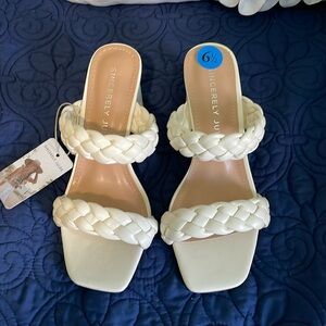 NWT women’s braided band, block heel sandals, Sincerely Jules, ivory, size 6.5
